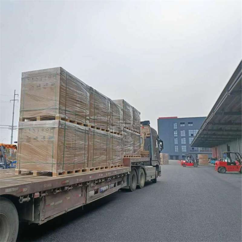 丹凤县阿瓦提县：物流专线的高效货运之旅